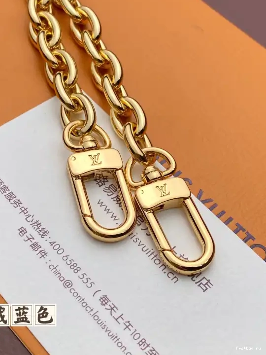 First bag ru Wallet Métis LOUIS VUITTON Chain On 0603